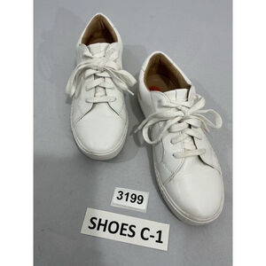 Womans Steve Madden T Oliver Size 9.5 White Lace Up Platform Sneakers